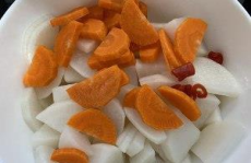 糖醋萝卜怎么泡又脆又好吃,轻松掌握脆嫩酸甜的秘密