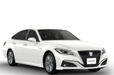 丰田皇冠2020款新车,全面革新，豪华与运动并存的新时代旗舰轿车”